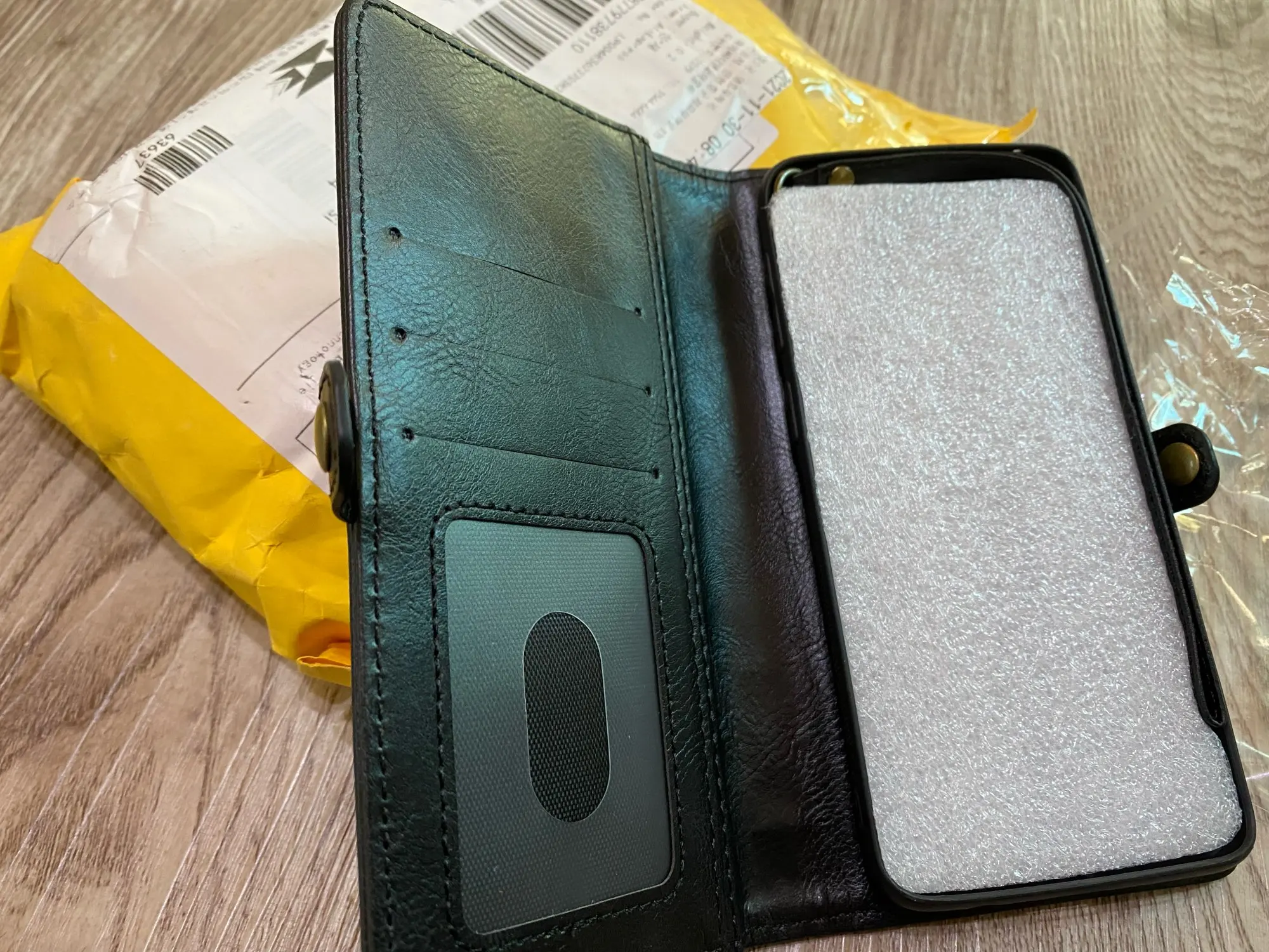 Detachable Magnetic Leather Wallet Case For Samsung Phones photo review