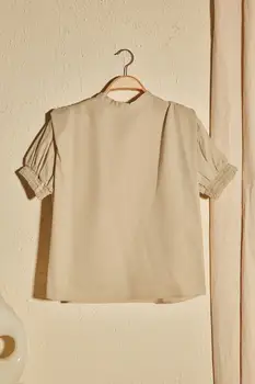 

Trendyol Sleeve Detail Bluz TWOSS20BZ1306