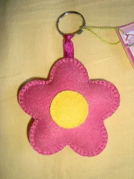 

Wooden dies Small Flower Pendant Scrapbook Wooden Mold Leather Mold Die Cut Crafts Compatible with Most Die Cutting Machines