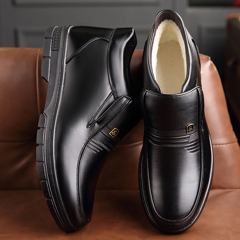 Skup 2019 nowo mężczyzna zimowe buty jakości skórzane buty z mikrofibry marki białe ciepłe zagęścić wewnętrzne buty 38 44 człowiek śnieg skórzane buty