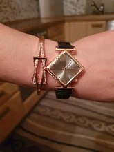 Reloj de cuarzo de lujo para mujer, creativo, sencillo, malla de acero, reloj nuevo, pulsera, femenino