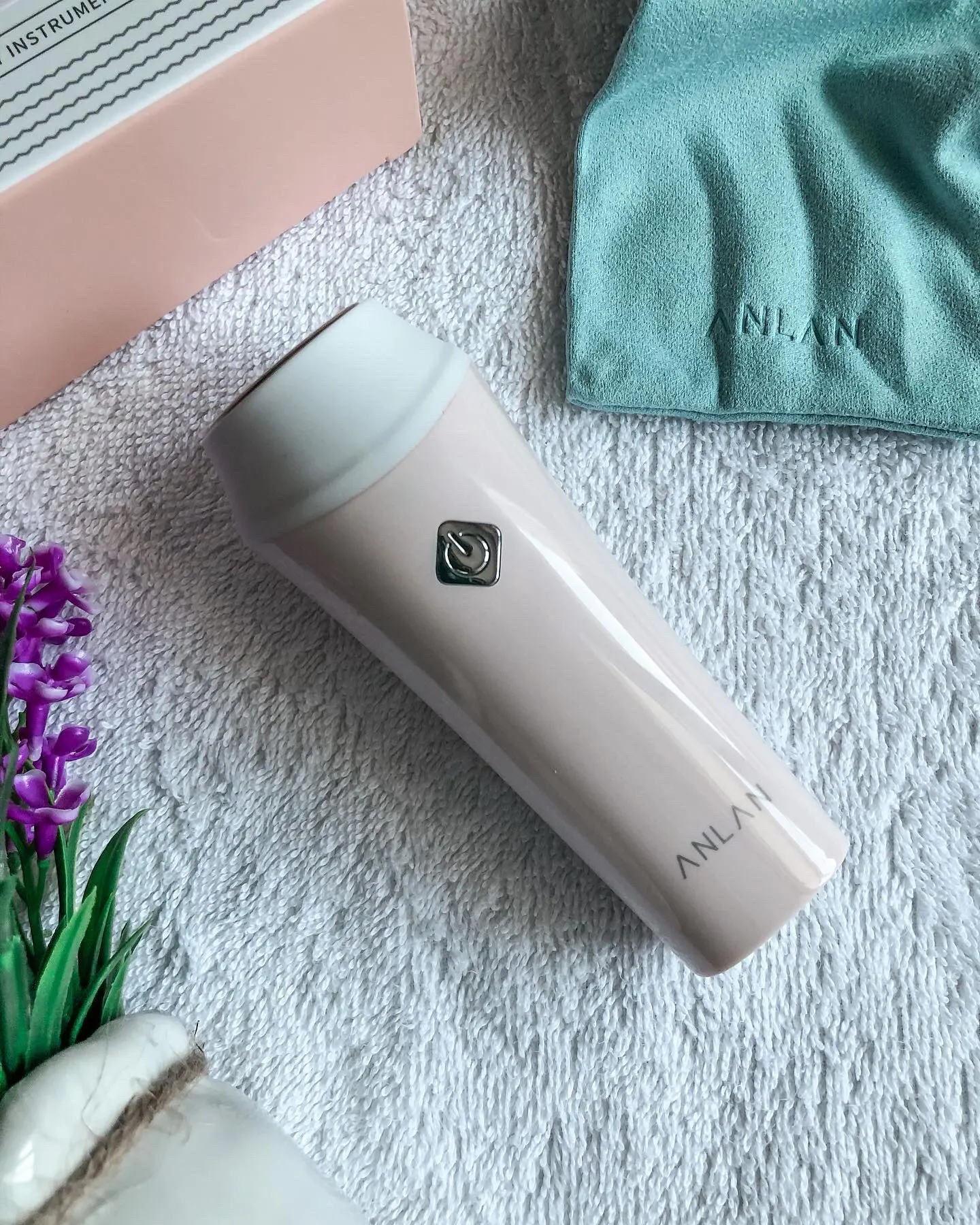 Отзыв о товаре ANLAN rf лифтинг аппарат массажер для лица микротоки для лица рф лифтинг аппарат RF Устройство для красоты RF лифтинг для лица радиочастотная мезотерапия для лица омоложение кожи лифтинг укрепляющее удаление морщин от пользователя T***k