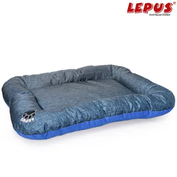 

Basic Cushion-Blue M