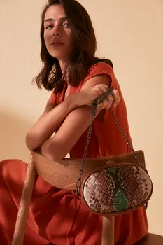 

Trendyol Snake Pattern Women 'S Waist Bag TAKSS20BC0009