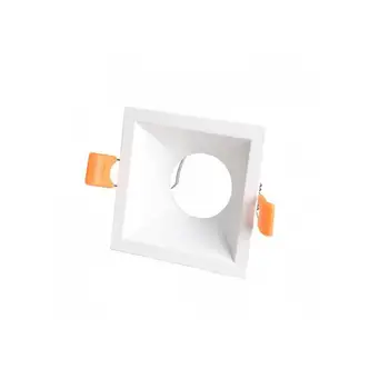 

Recessed Living Square