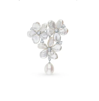 

Silver brooch with cubic zirconia and pearls sunlight sample 925