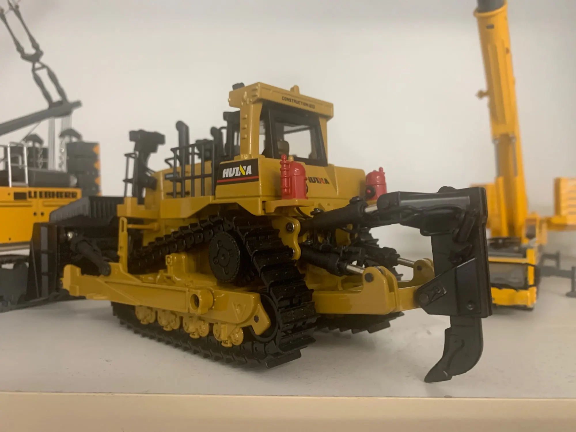 Details about   1:50 Simulation Engineering Vehicle Model Alloy Dozer Druck Kids Toys Gifts