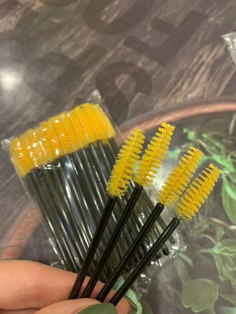 QSTY eyelash brush makeup brushes 50pcs individual disposable mascara applicator comb wand lash makeup brushes tools 6colors reviews №1 8985