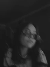 Gafas de sol con montura pequeña para mujer, lentes de sol a la moda, UV400, anteojos de sol Vintage, gafas de sol tipo Ojo de gato, sencillas para montañismo y Pesca