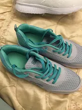 Zapatos informales transpirables para mujer, a la moda Zapatillas de malla, gruesas