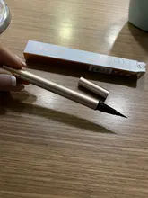 O.TWO.O negro líquido delineador de ojos de Super resistente al agua duradera de trazador de líneas del ojo fácil de usar maquillaje de ojos cosméticos herramientas