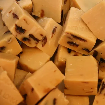 

Soft Iris Lonka with taste of rum-raisin 100 gr.