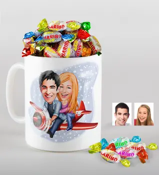

Personalized Valentine Caricature Of mug And Haribo Candy Gift Seti-11