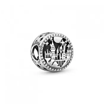 

PANDORA REF: 798622C00Harry Potter Hogwa