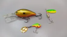 Tackle Fishing-Lure Treble-Hooks Hard-Bait Rotating-Spinner Sequins Wobblers-Bass-Pesca