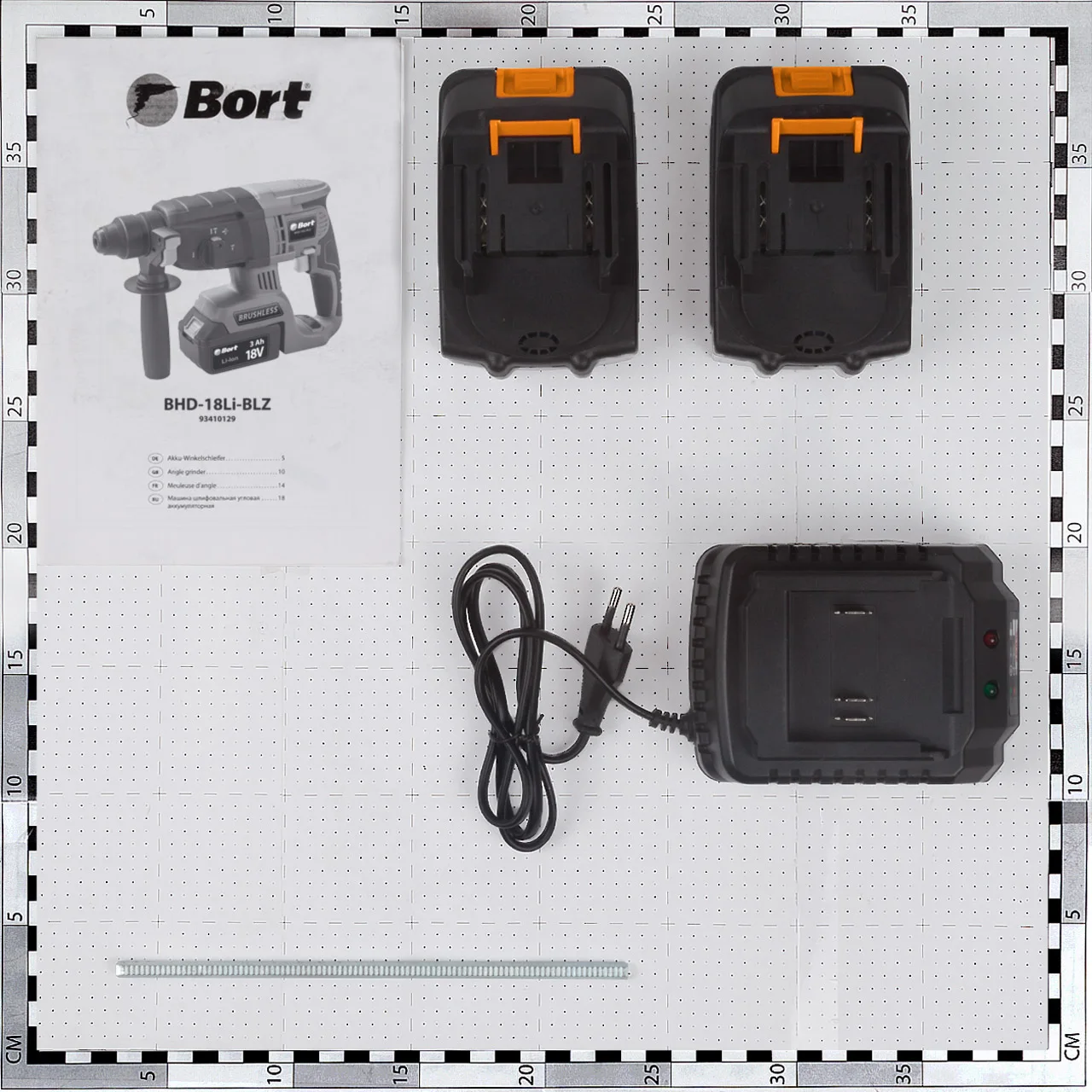 Перфоратор аккумуляторный Bort BHD-18Li-BLZ(Две батареи Li-ion, 3А.ч 18В, энергия удара 2,2 Дж, кейс
