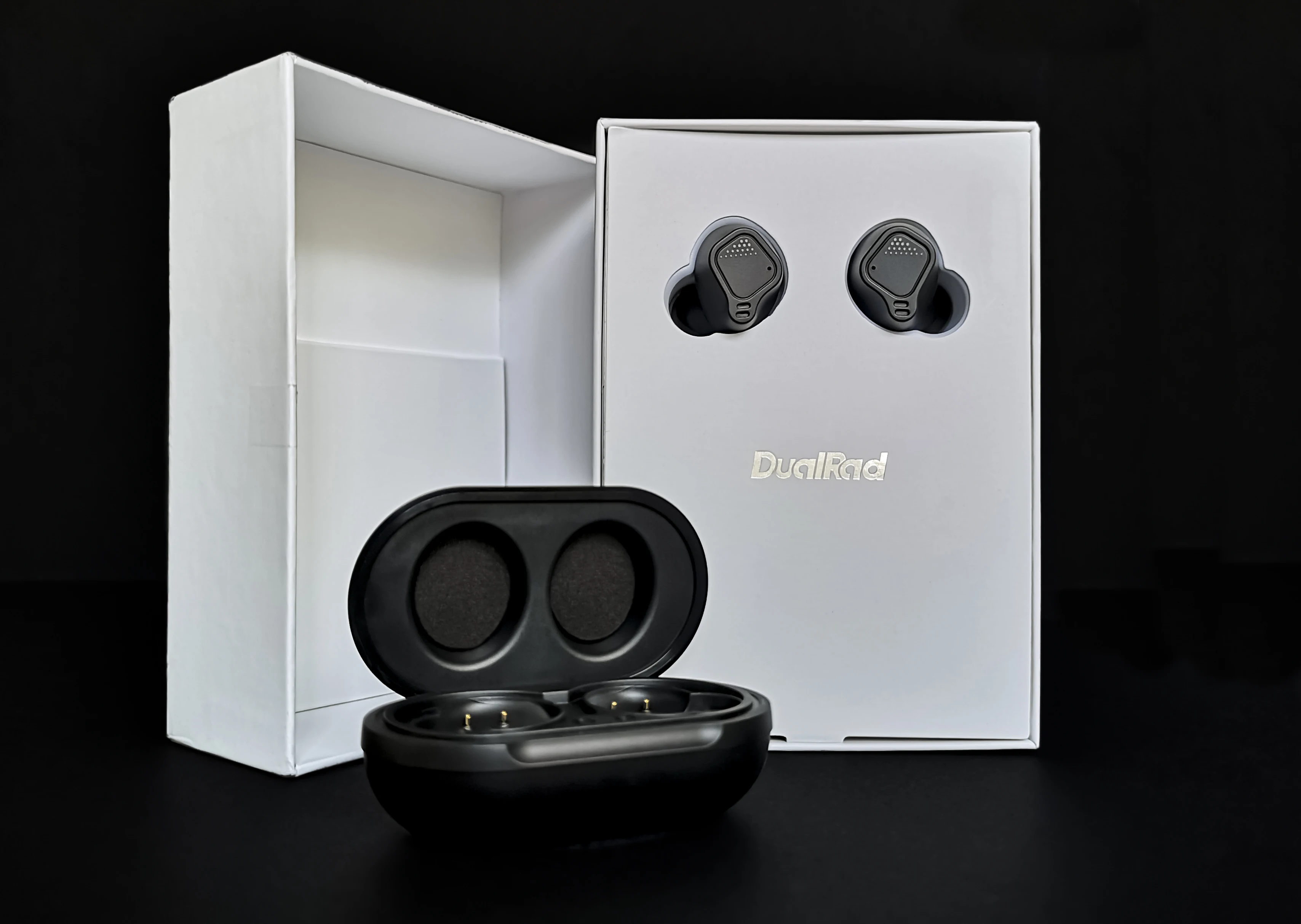 беспроводные наушники sven ap-b900mv, черный. Bose nc 700. наушники сони с активным шумоподавлением. проводные наушники sony с активным шумоподавлением. топ наушников беспроводных с шумоподавлением.