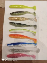 QXO-señuelo suave de pesca, gusano con caja de silicona, Swimbait, Streamer, señuelo cuchara para pescar, conjuntos de tambaleador de 7cm y 10cm