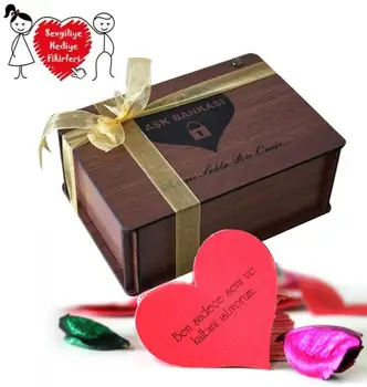 

Angemiel Gift Sweetheart Wood Crated Love Bank