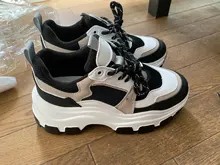 Zapatillas gruesas para mujer, zapatillas de plataforma con suela gruesa, zapatos vulcanizados, zapatillas de correr informales transpirables a la moda para mujer 2020