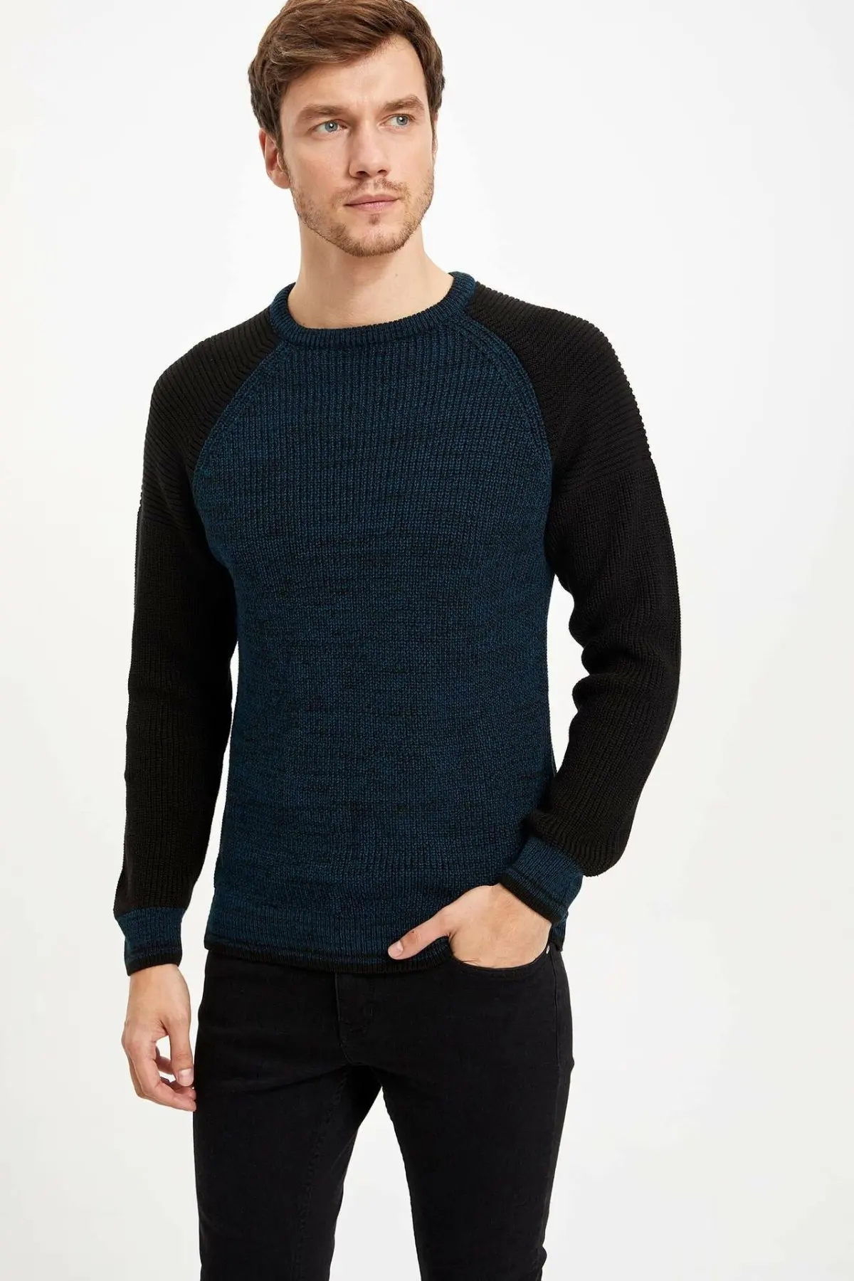

DeFacto Man Autumn Winter Dark Color Warm Long Sleeve Pullover Fit Body O-neck Top Cloth -M0884AZ19WN