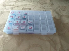 Mordoa-caja de almacenamiento de cuentas de plástico transparente con 28 ranuras, caja organizadora para herramientas de manicura de decoración de uñas, expositor de joyería