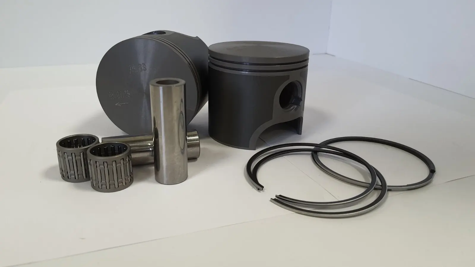 поршня 75. поршневая группа мемз 307 75. поршень 75мм. поршень на мотоблок субару 9кобыл. 25.