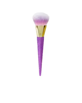 

REAL TECHNIQUES BRUSH CRUSH 301 foundation