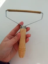 Eliminador de pelusas portátil, cepillo de ropa, afeitadora de pelusa tela con mango de madera, Máquina Manual de depilación de ropa, herramienta de cepillo de ropa