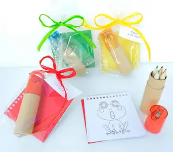 

Lot 12 books with Templates CHILDREN'S drawings + tube with 6 crayons with sharpener. Details Birthday kids.