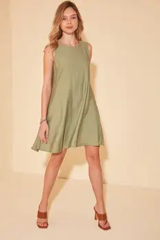 

Trendyol Wide Cut Dress TWOSS20EL2420