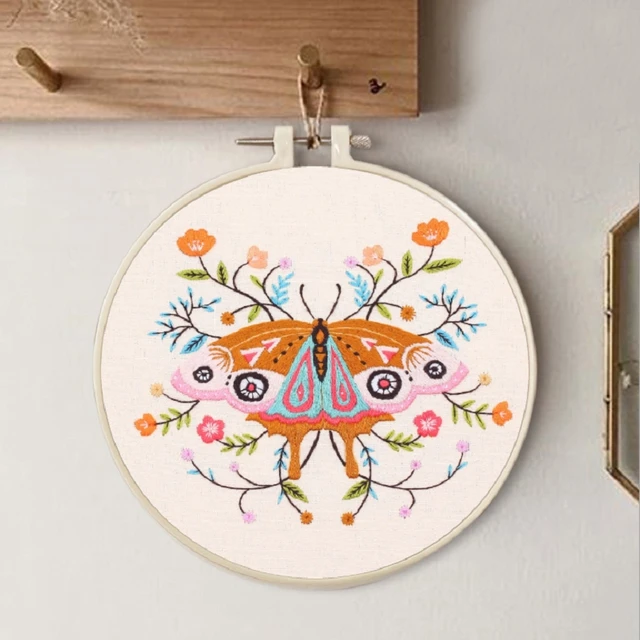 Animal World Embroidery Starter Kit for Beginners, Modern Embroidery Kits, Contains all Embroidery Tools, English Description HD D