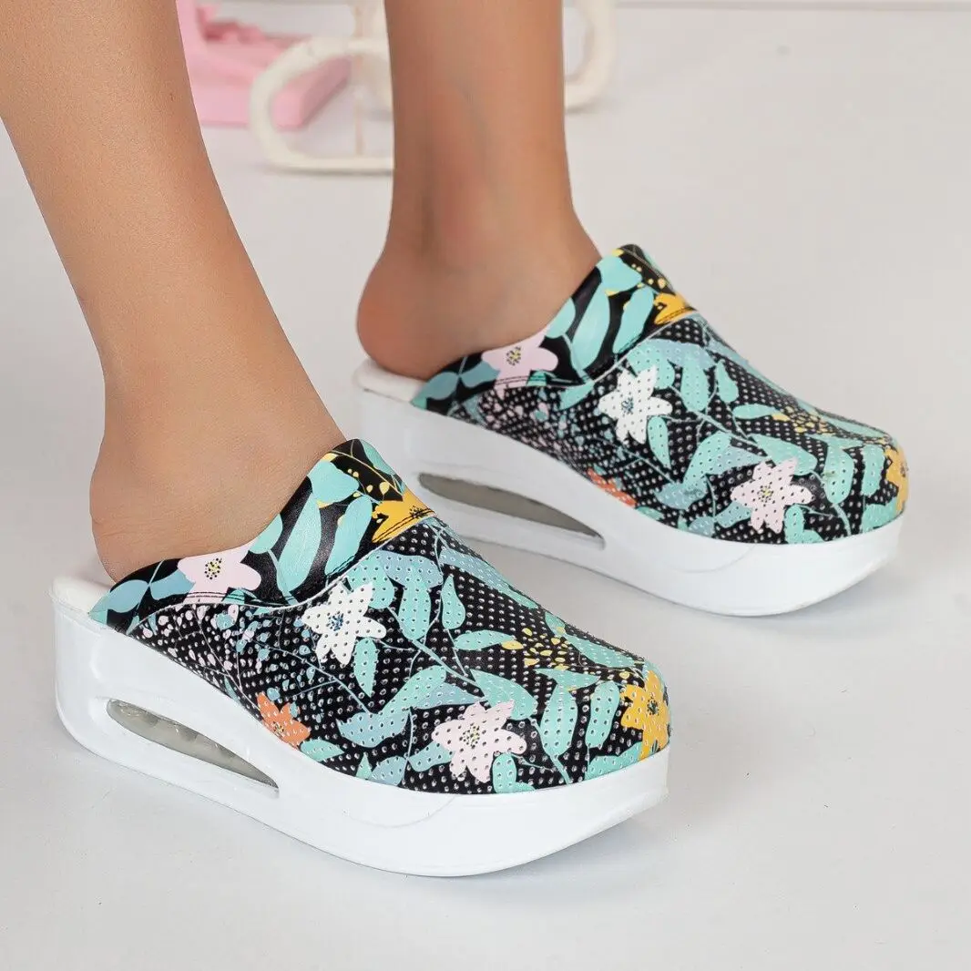 

2022 New Orthopedic Sabo Women Slippers Sandals Shoes Nurse Doctor Hospital Medical Casual Quality Soft Comfort Anti-Slip Clogs