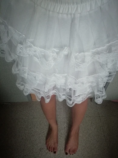 White/Black Lace Petticoat/Tutu Skirt photo review