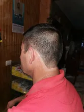 FnLune-afeitadora profesional para hombres y mujeres, herramienta para afeitar el vello púbico, axila, cuchillo de barbero para enviar la hoja plegable El estilista sostiene una navaja y envía una cuchilla para afeitar