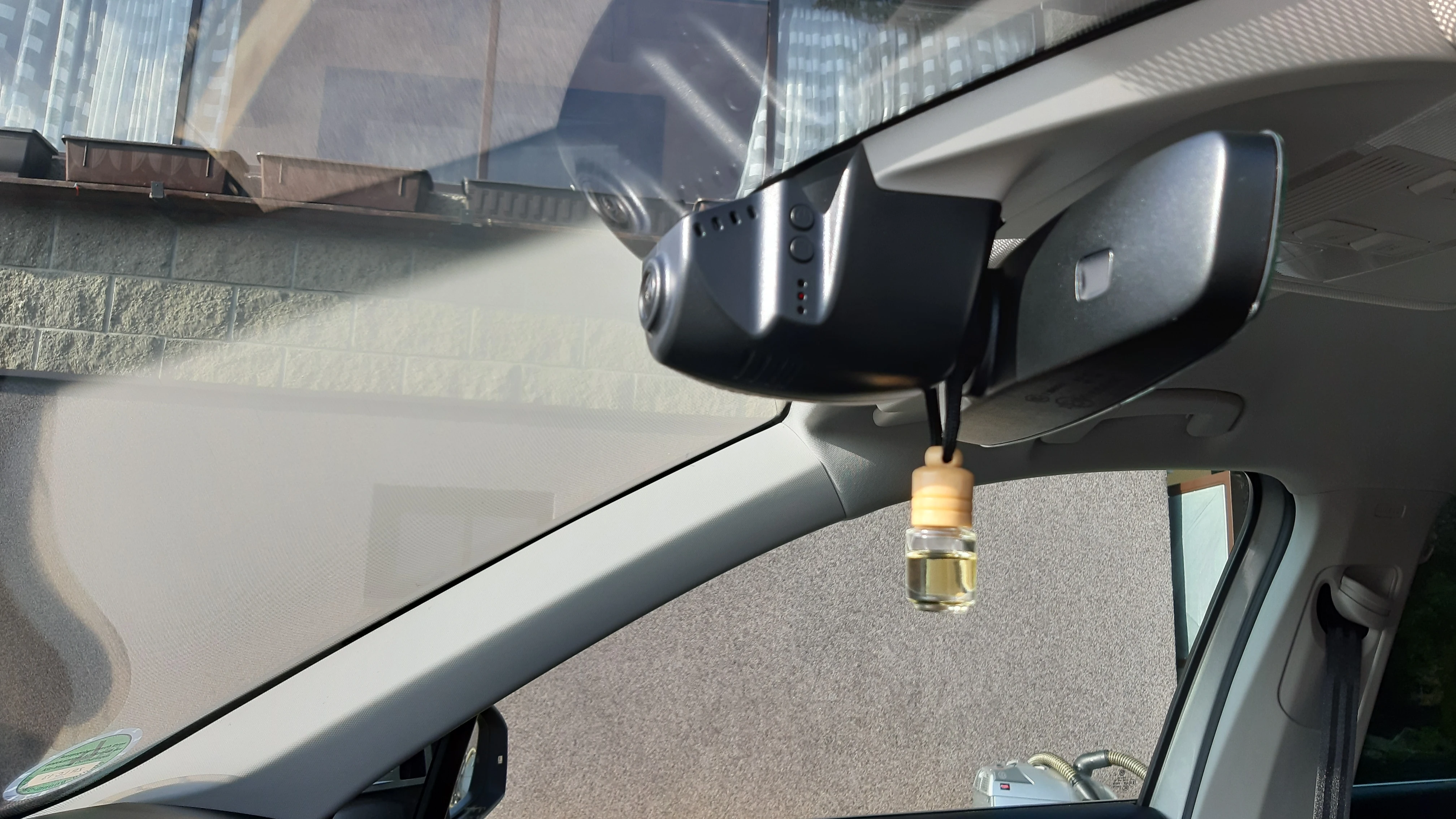 🛍АвтомобильныйвидеорегистраторKampacarсWi-FiдляVolkswagen86ммVWTiguan2IIMK2TayronTouranLPassatTwo4K2160P,двойнойвидеорегистратор