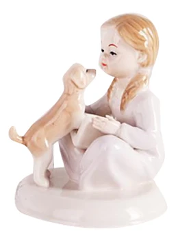 

Girl with a dog, New Year's ceramic figure 10,5 cm "Christmas" snowmen e92357