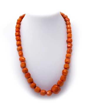 

CORAL necklace 56 CM.