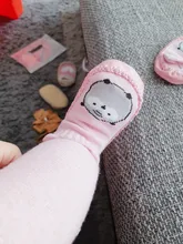 Calcetines de dibujos animados para niñas y niños, calcetín de suela de piel para bebés, zapatos para niños pequeños, antideslizantes, calcetines de fondo suave para suelo, zapatos de cuna Unisex