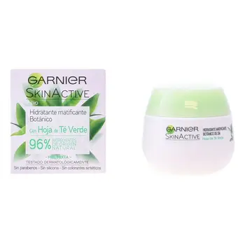 

Moisturising Matt Liquid Skinactive Garnier