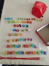 75 piezas de madera de tráfico urbano número de carta de cuerda juego juguete educativo tomando roscado cuentas juguetes para los niños