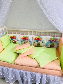 

Комплект в кроватку "Мультяшки" Комплекты в кроватку