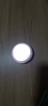 Luz LED de 16 colores debajo de la estantería, luces RGB Puck táctiles regulables con carga USB para habitación, guardarropa, armario de cocina, lámpara de noche