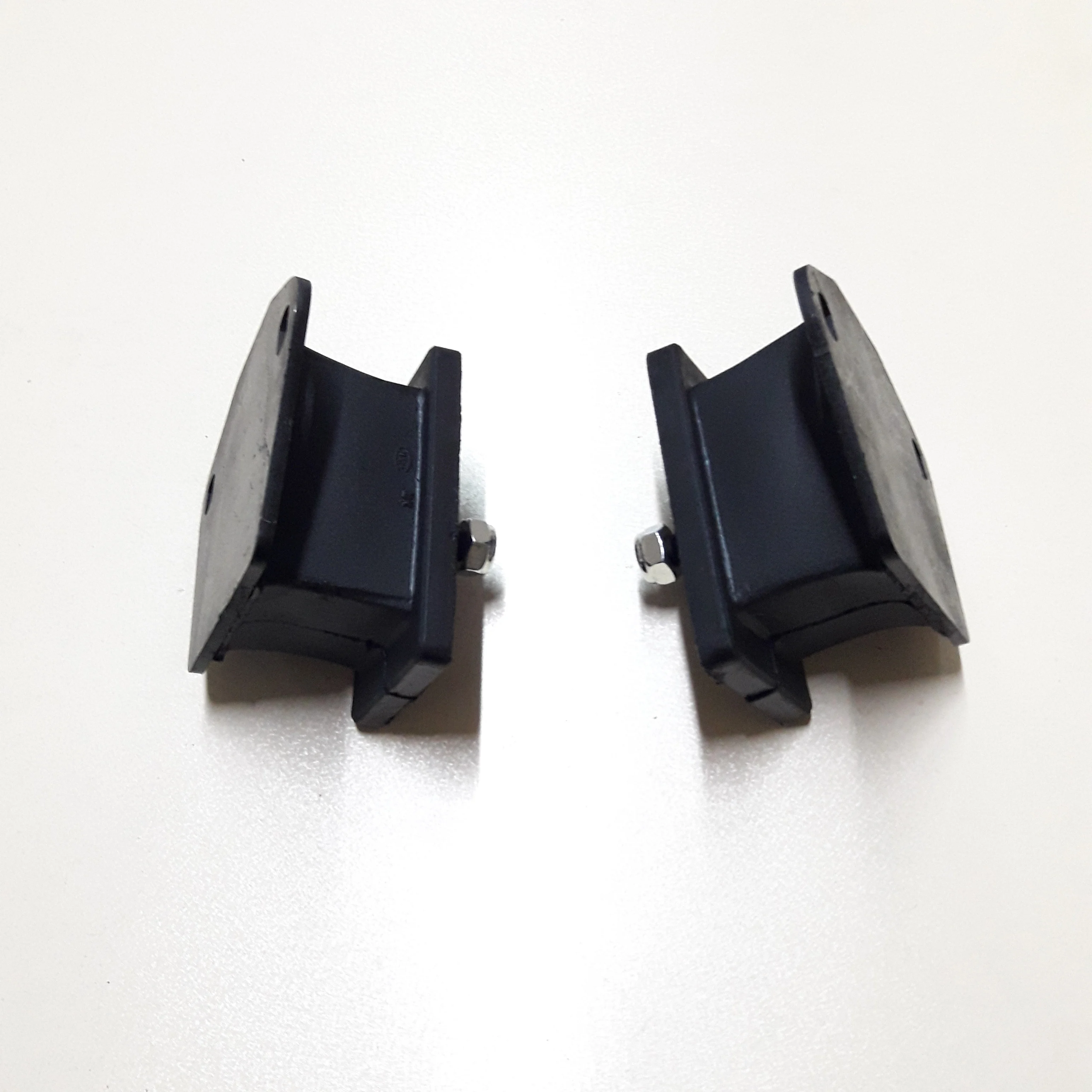 2 шт. спереди крепление двигателя MB007023 для Mitsubishi L200 STRADA K34T 1993-1997