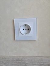 Coswall-Panel de alimentación de vidrio templado para pared, enchufe con conexión a tierra 16A, enchufe europeo, ruso, España, con cerradura protectora para niños