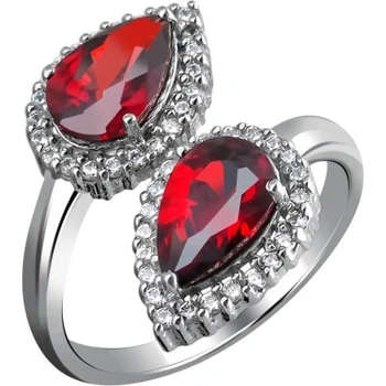 

Esthete ring with cubic zirconia