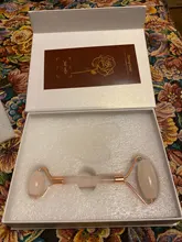 Rodillo de cuarzo rosa natural para masaje facial, rodillo para masaje facial con piedra de jade natural, adelgazante, eliminación de arrugas en cara y barbilla, herramienta para el cuidado de la belleza
