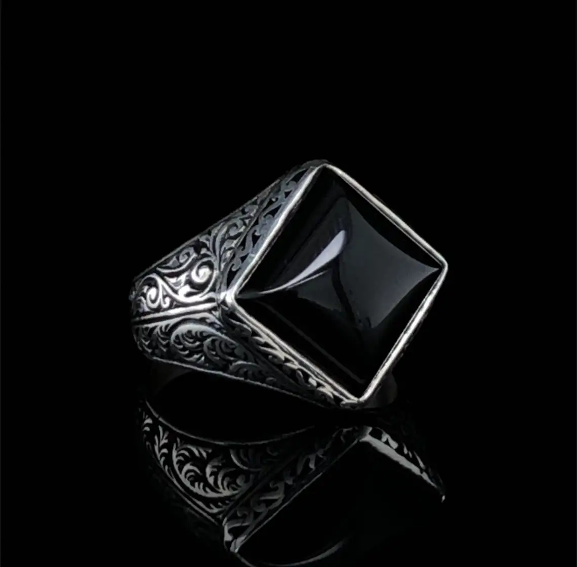 

Solid 925 Sterling Silver Uniq Black Onyx Band Ring Men's High Quality Engraved Vintage Jewelry Gift For Him