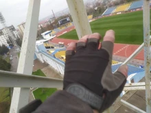 Guantes de ciclismo para deportes al aire libre, protectores de mano en malla, transpirables, accesorios de bicicleta antideslizantes, cubre la mitad de los dedos