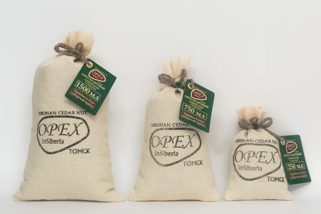 Cedar nut in Shell dried 500 gr package Cedar nut in Shell dried 500 gr package